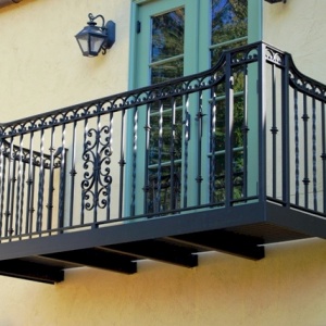 Ferforje Balkon Korkulukları