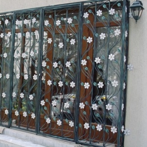 Ferforje Pencere Korkulukları